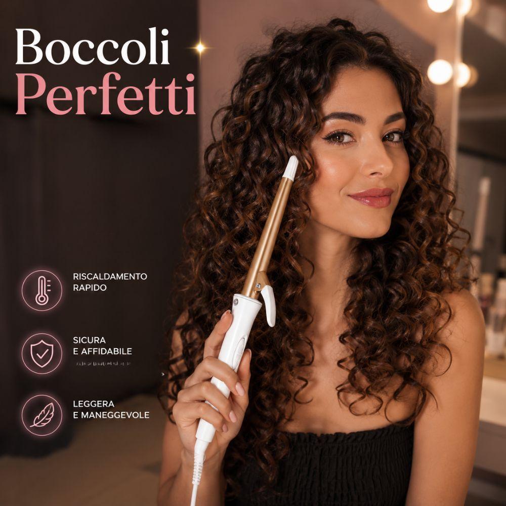 Donna che usa il cono arricciacapelli bianco e oro per arricciare i capelli con testo 'Boccoli Perfetti' e loghi benefici